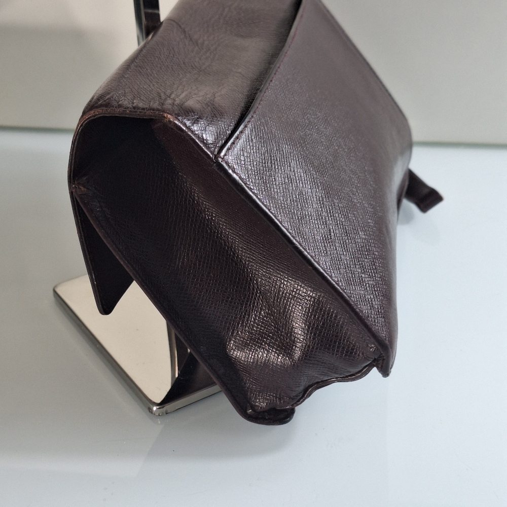 Louis Vuitton Taiga Selenga Pochette Grizzli - Picture 5 of 12